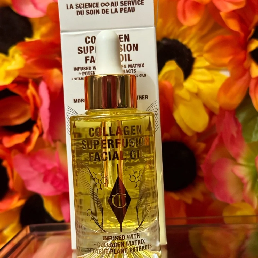 Charlotte Tilbury Collagen Superfusion Facial Oil - White and Black - Picture 5 of 8